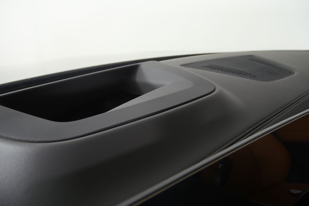 Thumbnail: 2026 BMW X5 - 17