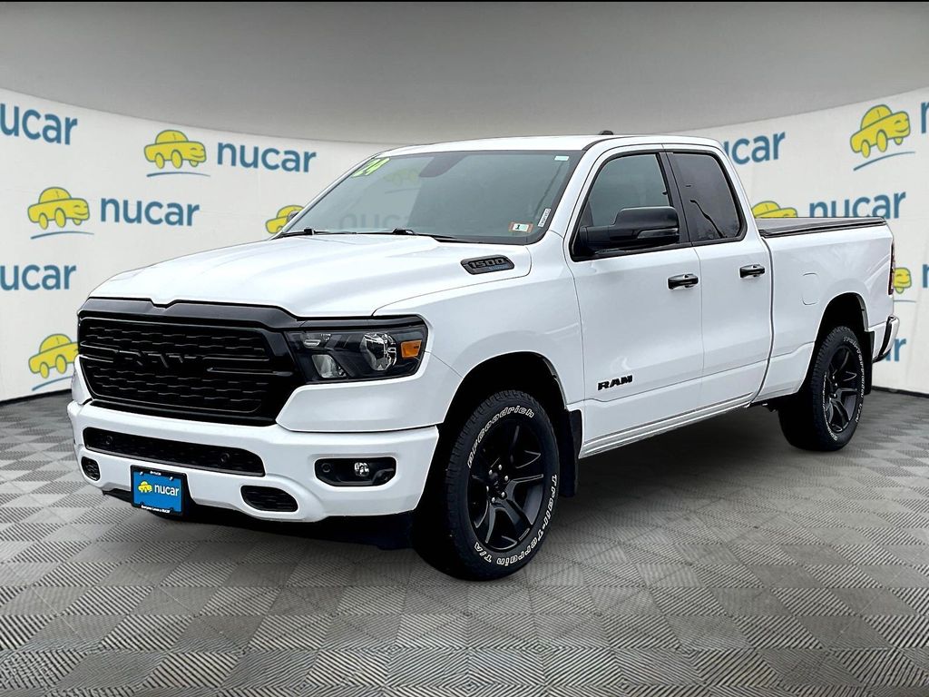 View vehicle photo 3