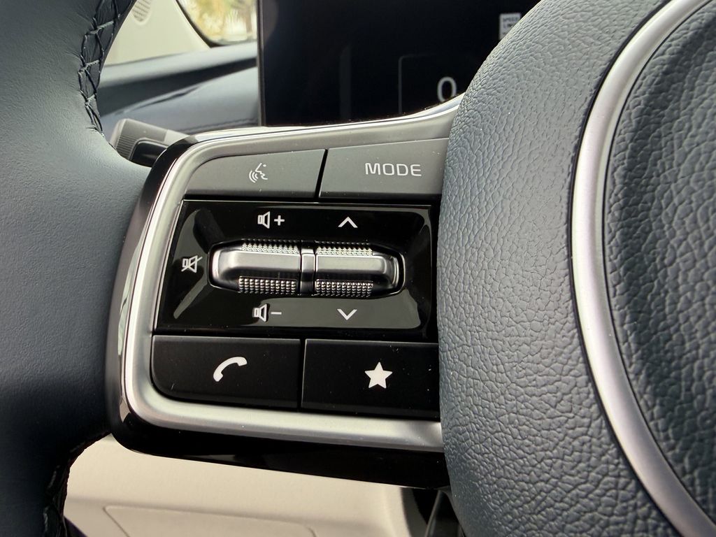 new 2026 Kia Carnival Hybrid car, priced at $43,994