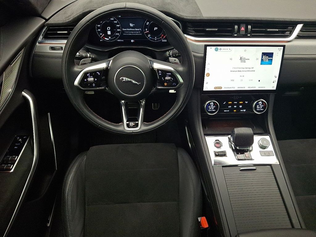 Thumbnail: 2022 Jaguar F-Pace - 12