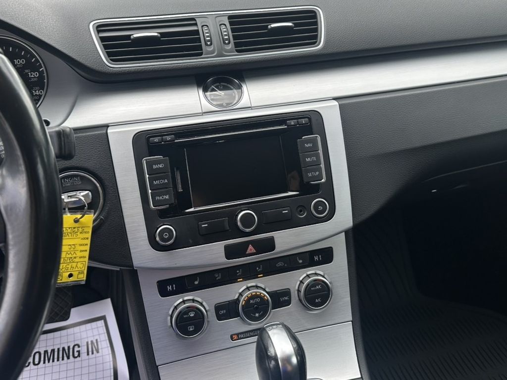 2014 Volkswagen CC 2.0T R-Line