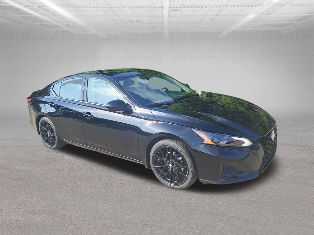 2026 Nissan Altima 2.5 SR Black at John Sisson Motors