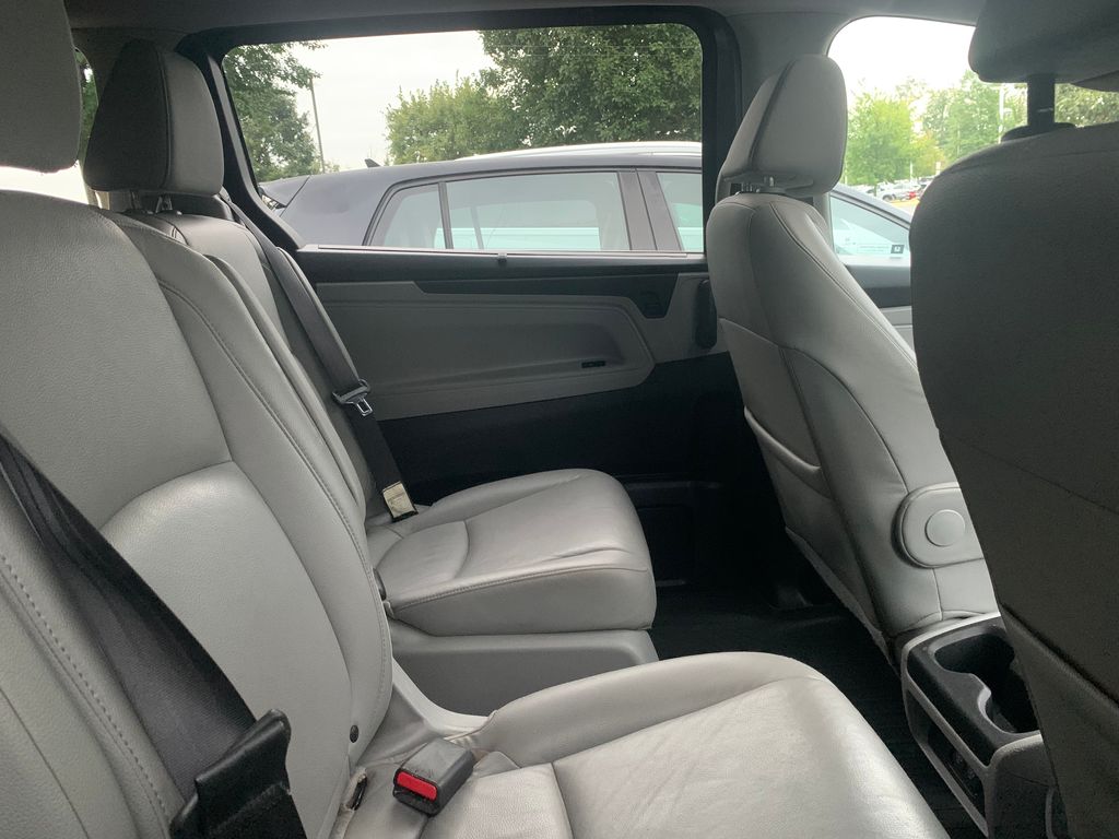 Thumbnail: 2018 Honda Odyssey - 10