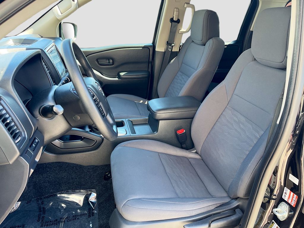 Used 2023 Black Nissan S image 19