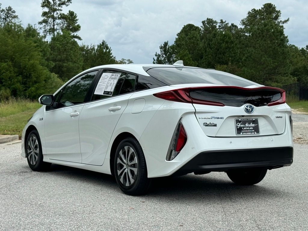 2021 Toyota Prius Prime Limited 11