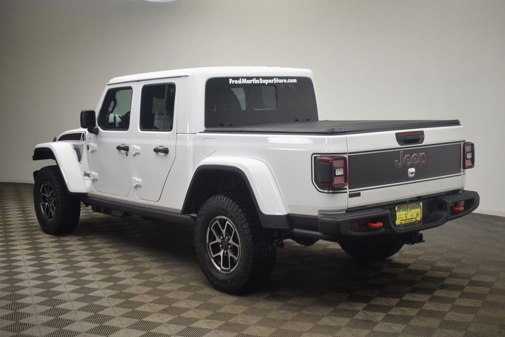 new 2026 Jeep Gladiator car, priced at $59,025