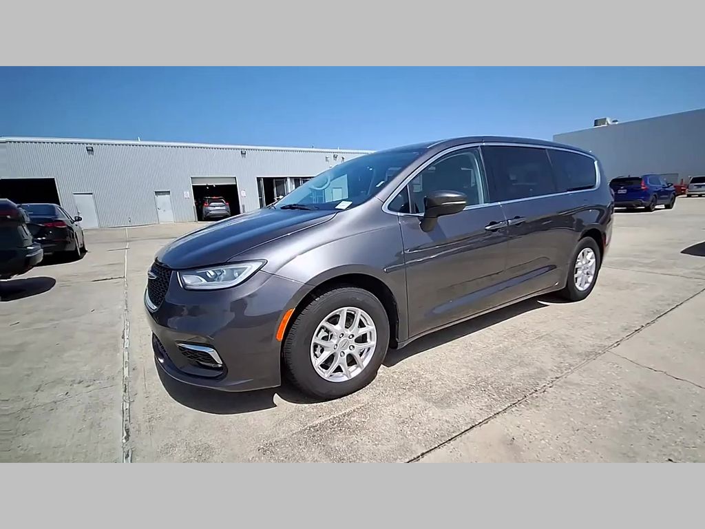 Certified Used 2023 Gray Chrysler Touring L image 32