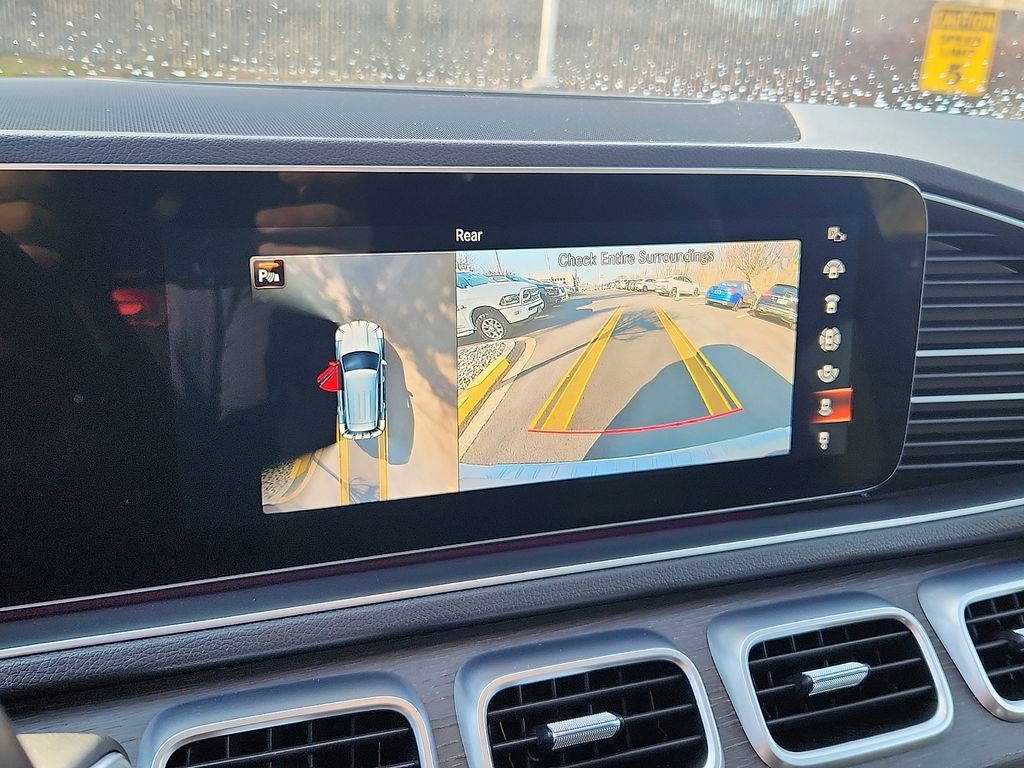 Thumbnail: 2020 Mercedes-Benz GLE - 19