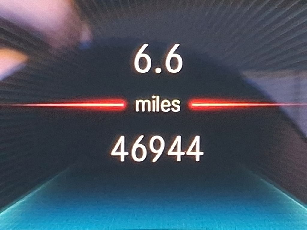 Thumbnail: 2021 Mercedes-Benz E-Class - 21