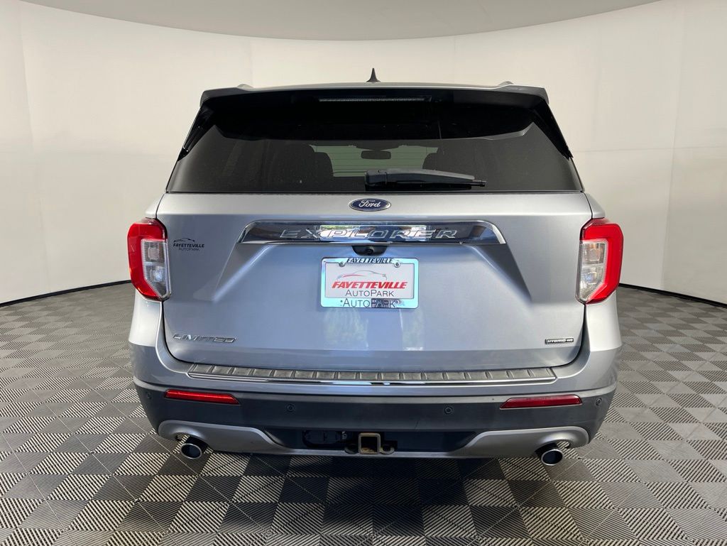 Thumbnail: 2021 Ford Explorer - 13