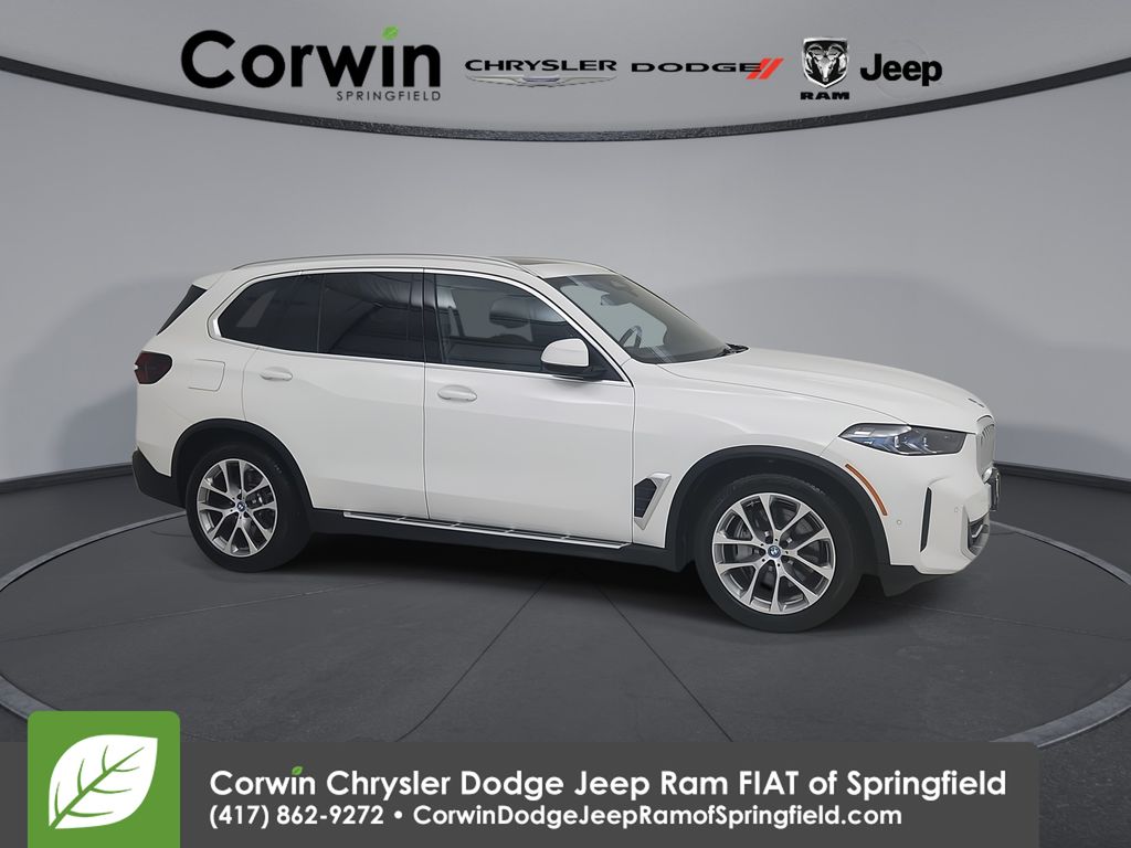 Alpine White 2025 BMW X5 xDrive50e AWD SUV / Crossover All-Wheel Drive 8-Speed Automatic