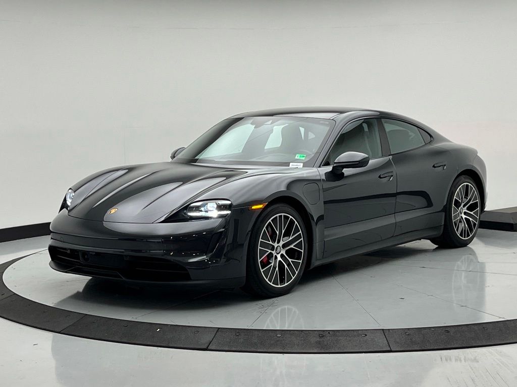 Thumbnail: 2022 Porsche Taycan - 1