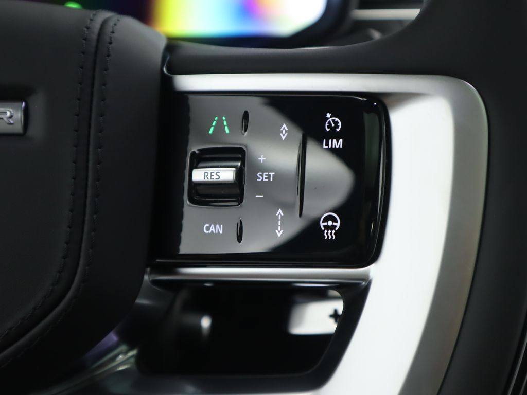 Thumbnail: 2025 Land Rover Range Rover - 12