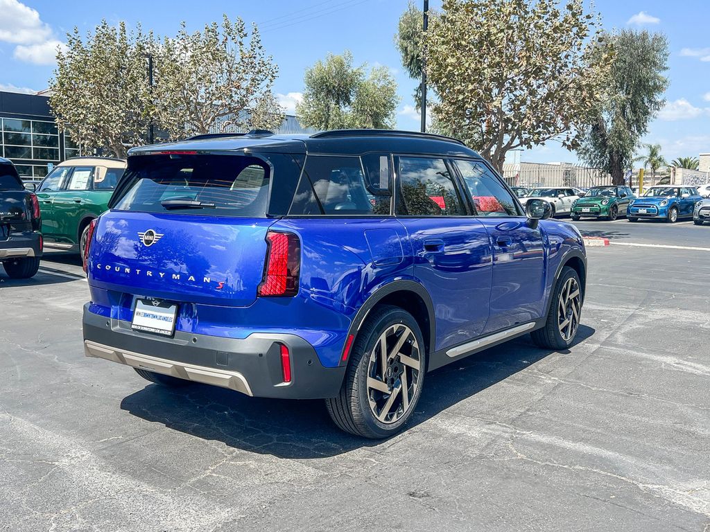 2025 MINI Cooper S Countryman  8