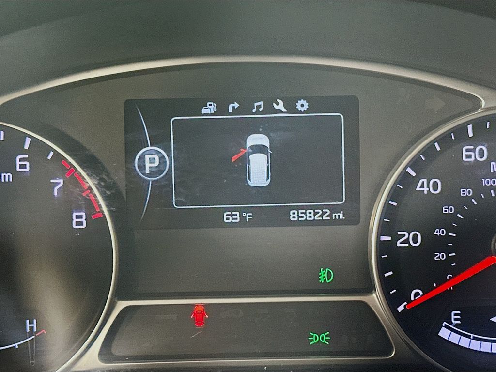 Thumbnail: 2015 Kia Soul - 12