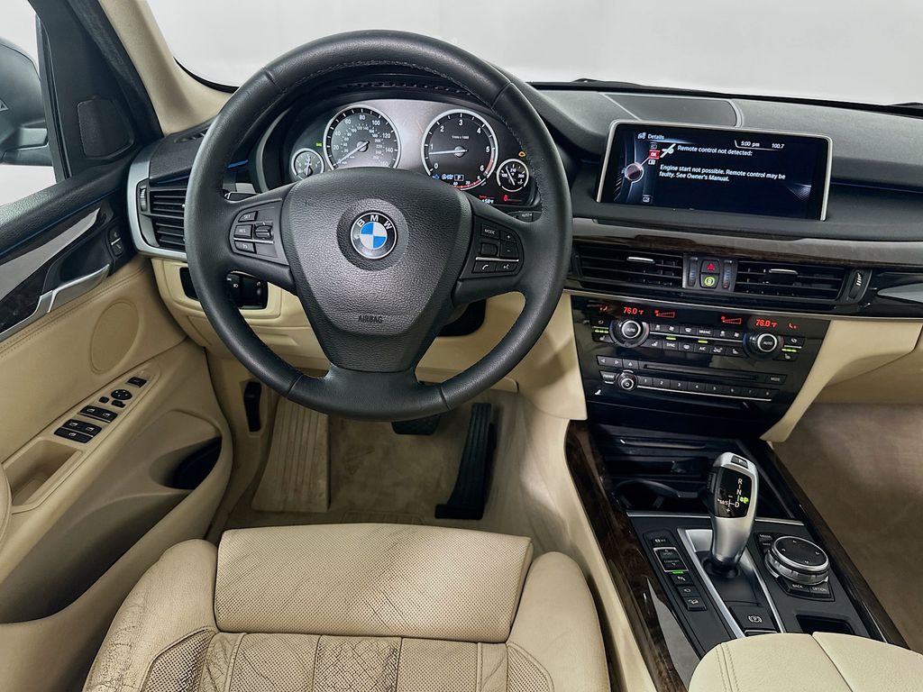 Thumbnail: 2014 BMW X5 - 23