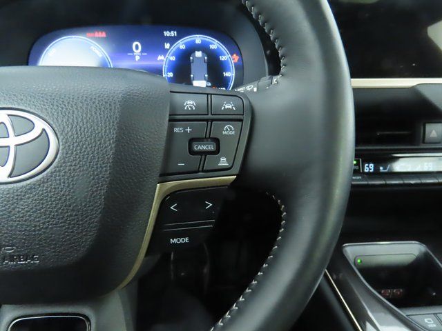 Thumbnail: 2025 Toyota Crown Signia - 12