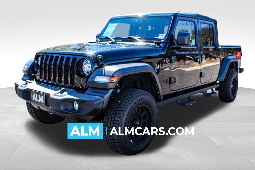 2022 Jeep Gladiator Sport's photo