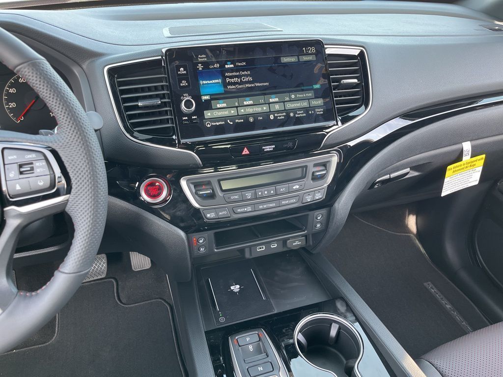 Thumbnail: 2026 Honda Ridgeline - 10