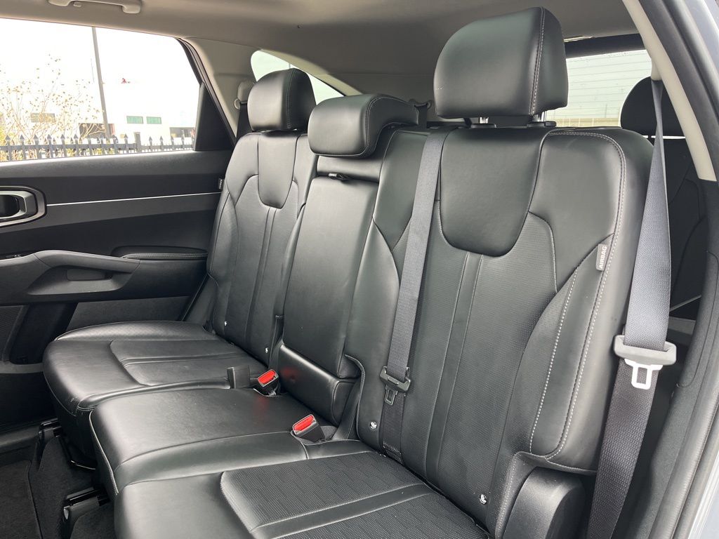 Thumbnail: 2024 Kia Sorento - 26