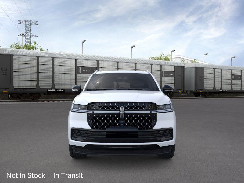 Thumbnail: 2025 Lincoln Navigator - 6