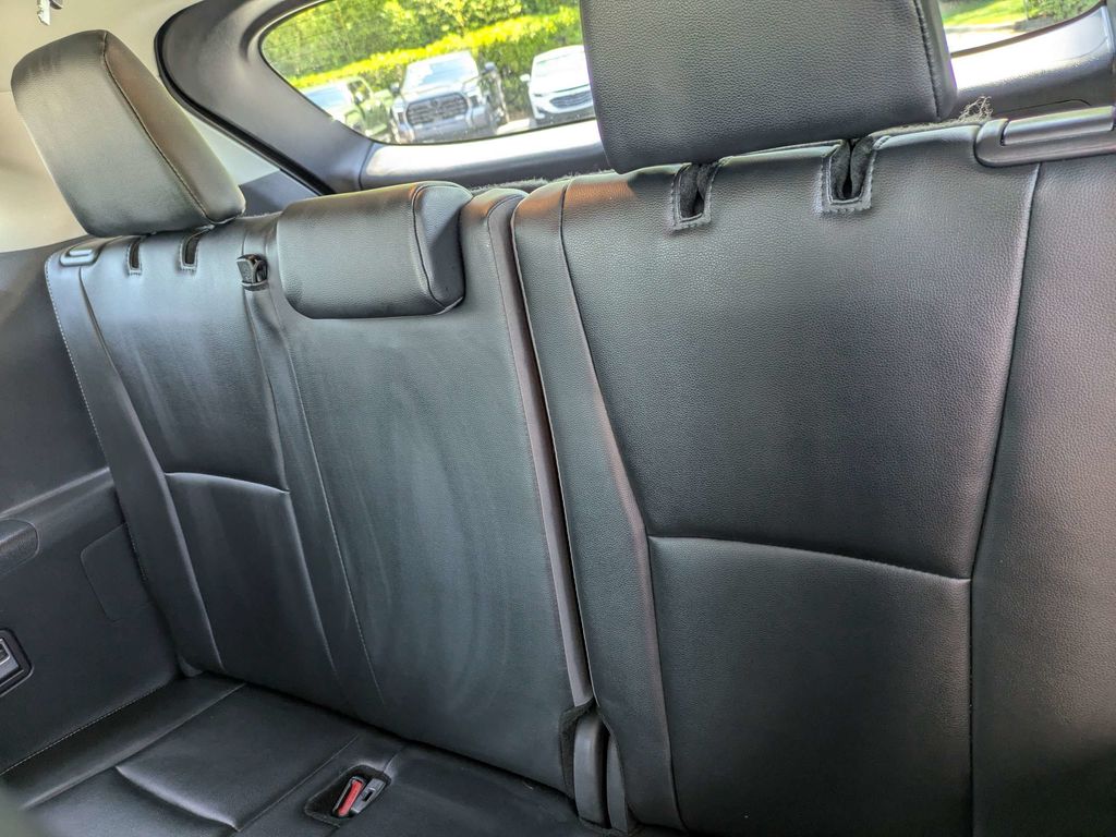 Used 2025 Toyota Highlander SUV