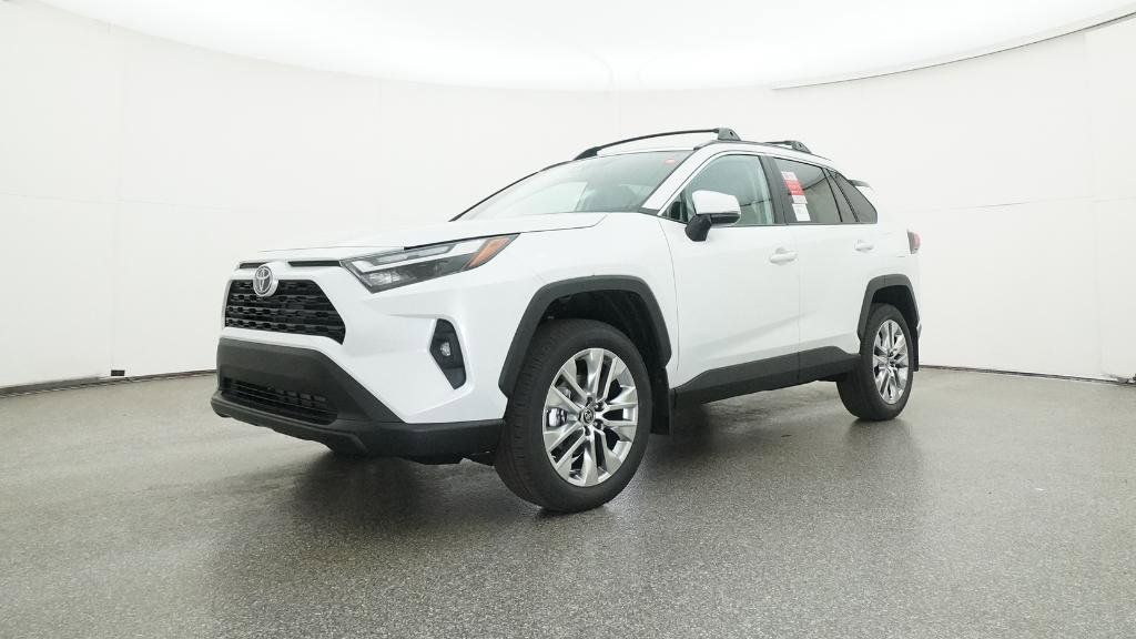Thumbnail: 2025 Toyota RAV4 - 27