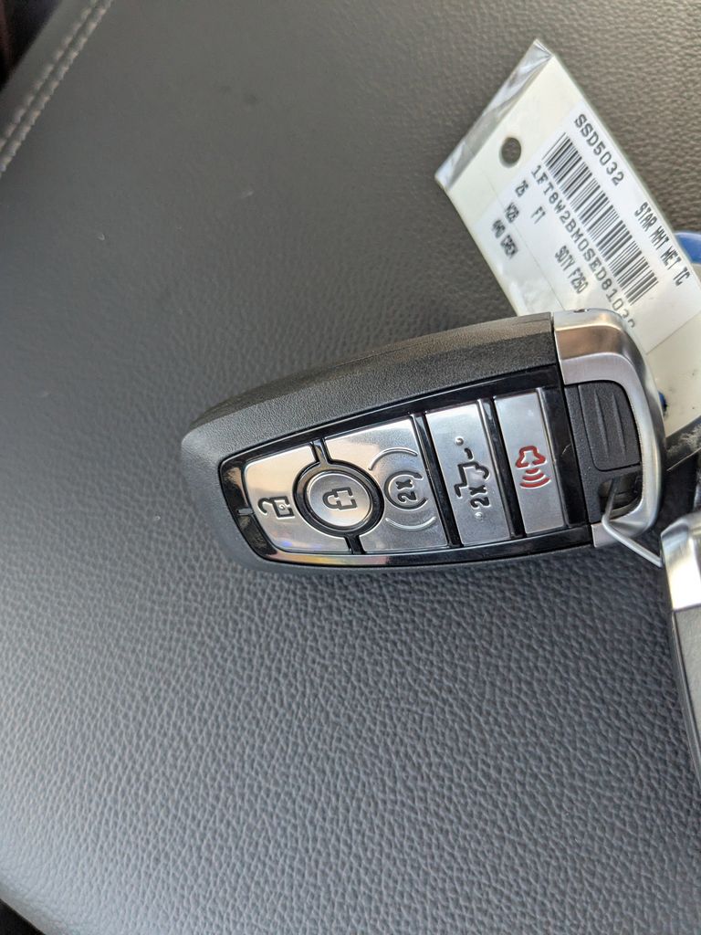 2025 Ford F-250 Super Duty Lariat