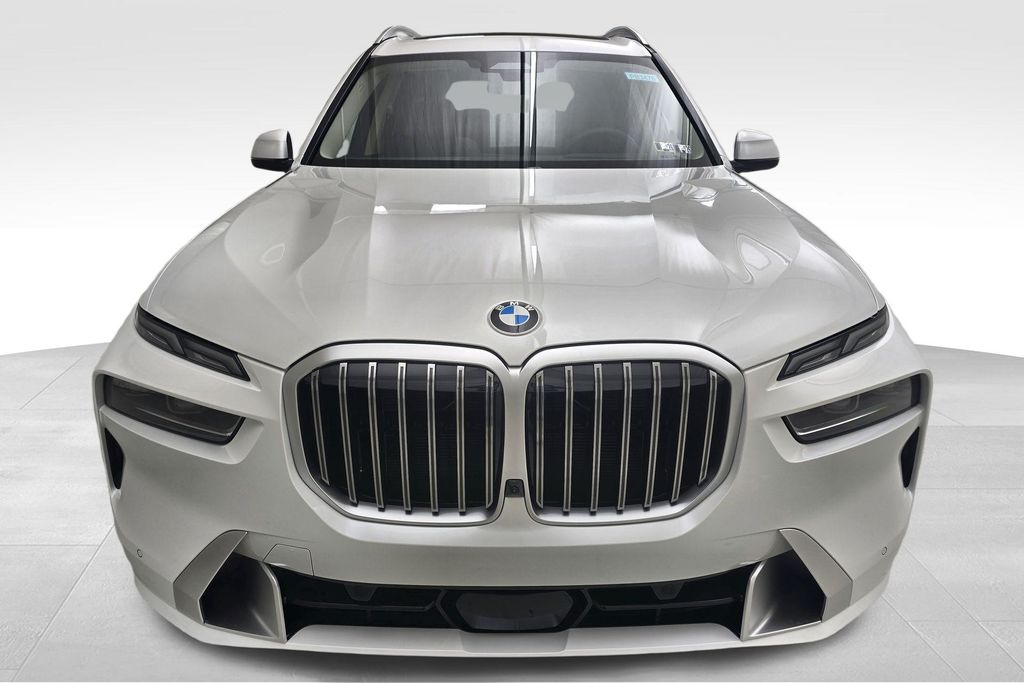 2026 Bmw X7 xDrive40i photo 3