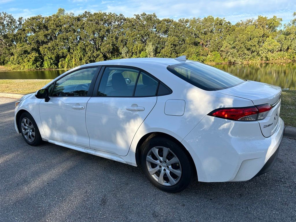 Thumbnail: 2023 Toyota Corolla - 3