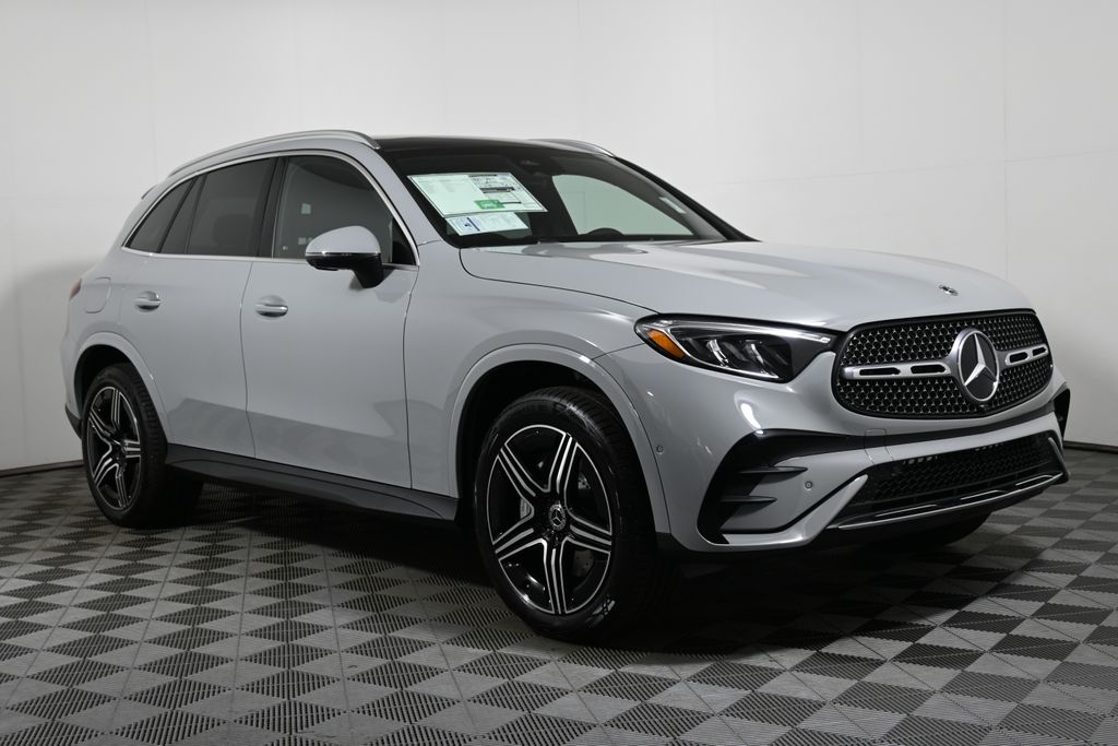 Thumbnail: 2026 Mercedes-Benz GLC - 8