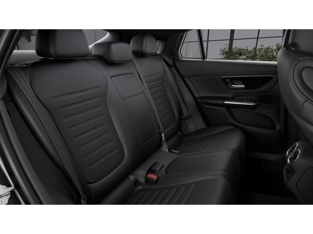 2025 Mercedes Benz GLC 300 4MATIC Coupe photo 5
