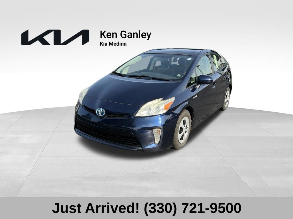 Nautical Blue Metallic 2013 Toyota Prius Hatchback Front-Wheel Drive Continuously Variable Transmission