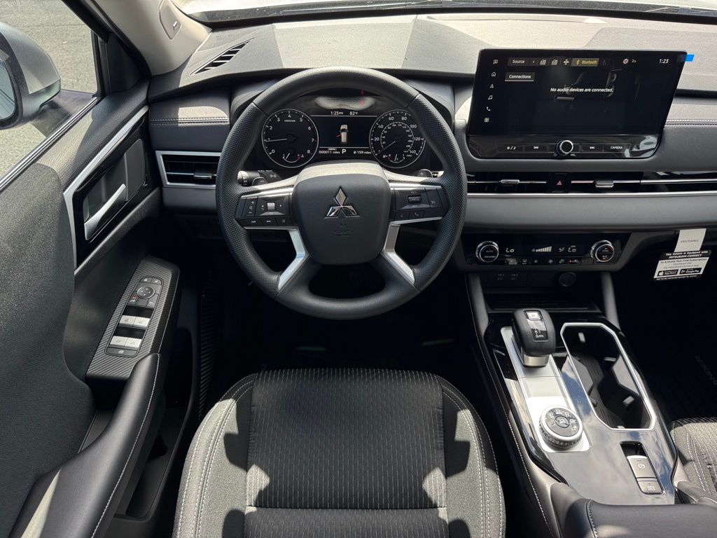 New 2025 Mitsubishi Outlander SUV