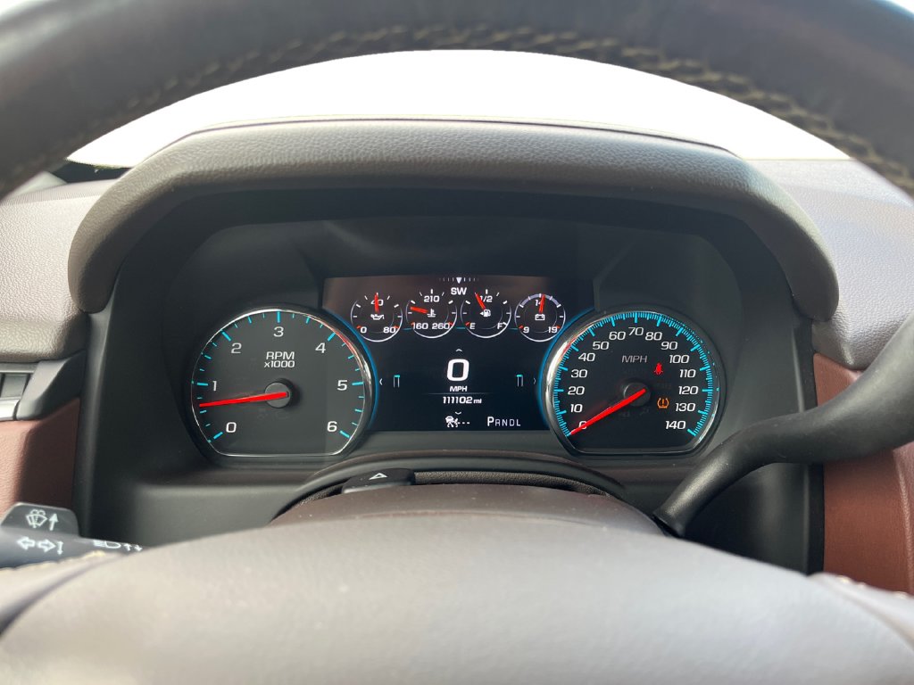 2017 Chevrolet Suburban #24