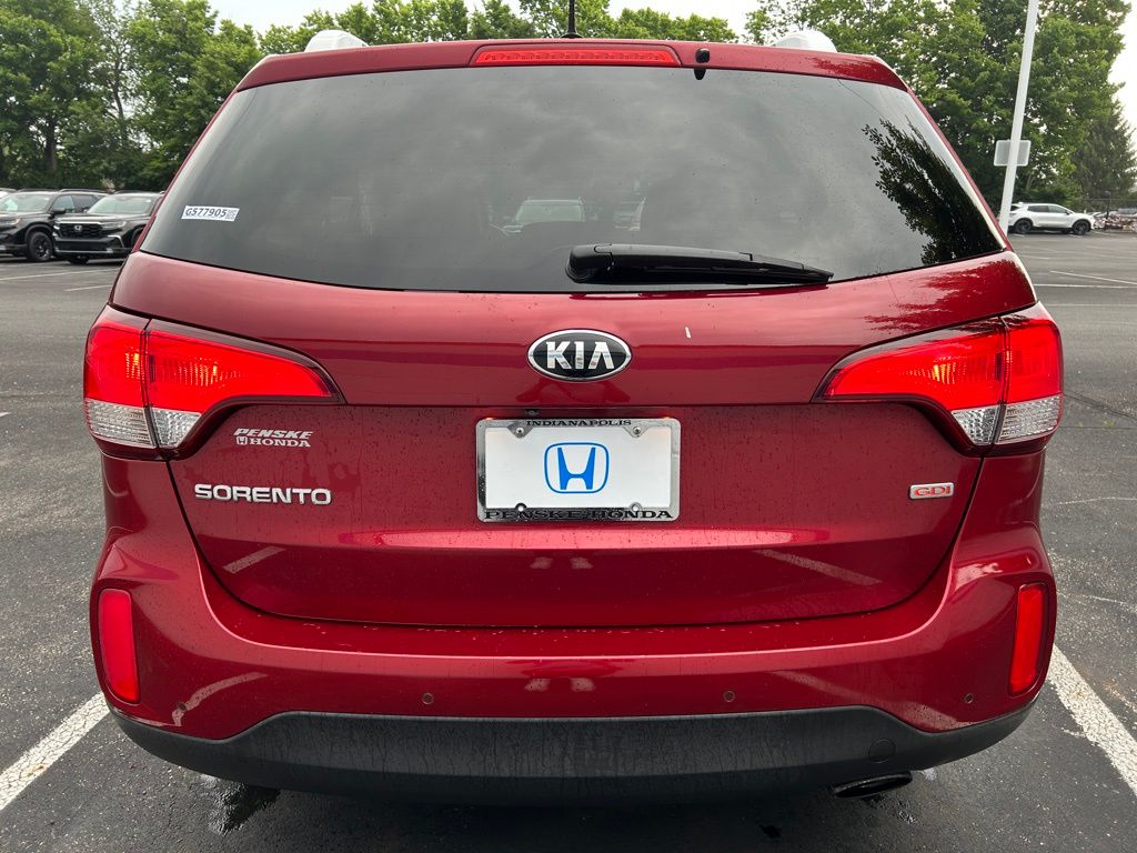 Thumbnail: 2015 Kia Sorento - 4