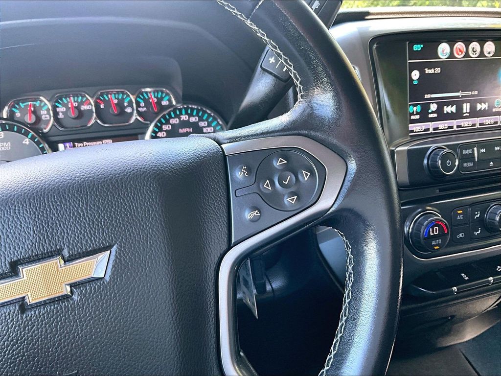 2019 Chevrolet Silverado 1500 LD — photo 23