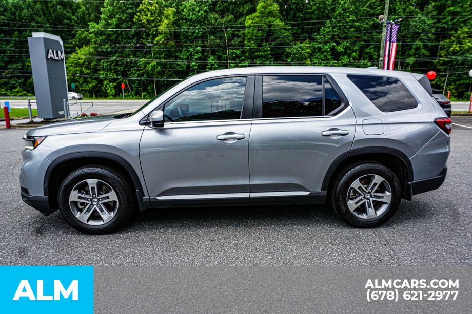 Used 2025 Silver Honda EX-L image 6