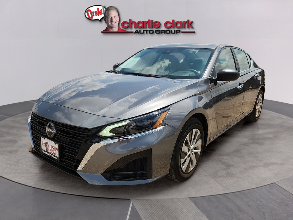 Gray (Gun Metallic) 2025 Nissan Altima 2.5 S FWD Sedan Front-Wheel Drive Continuously Variable Transmission