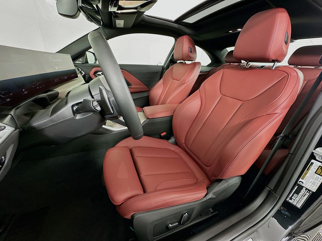 Thumbnail: 2025 BMW 2 Series - 21