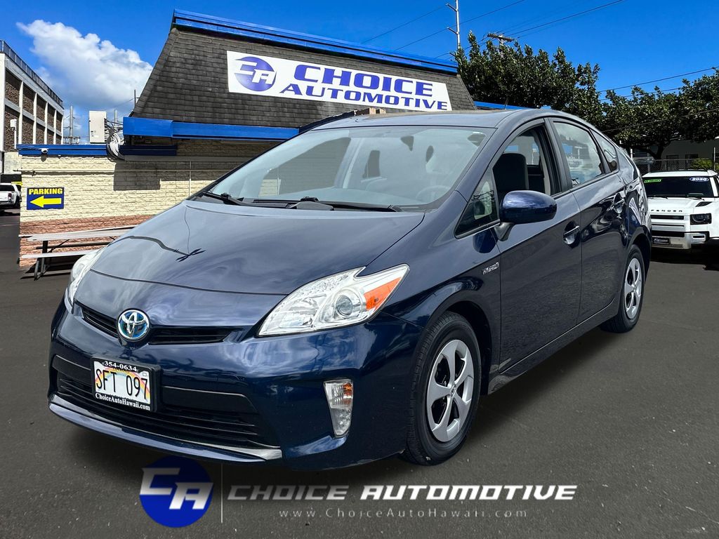  2014 Toyota Prius Four   