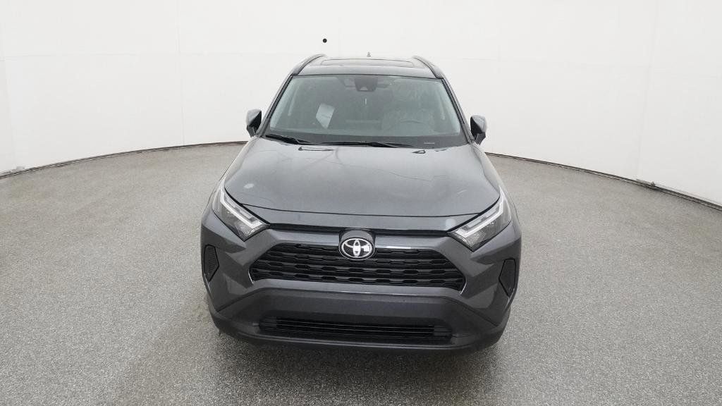 Thumbnail: 2025 Toyota RAV4 - 28