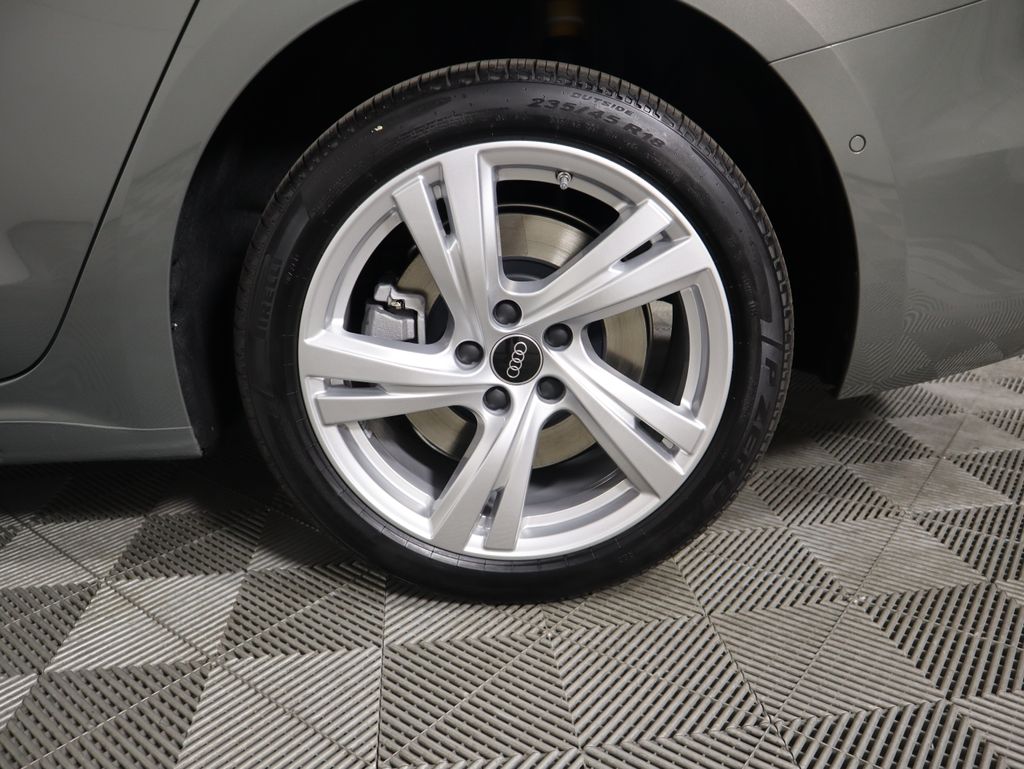 Thumbnail: 2025 Audi A5 - 32