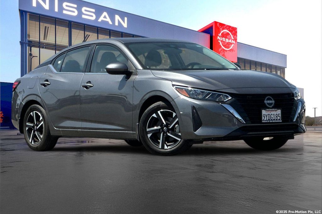 Gray (Gun Metallic) 2025 Nissan Sentra Sedan Front-Wheel Drive Continuously Variable Transmission