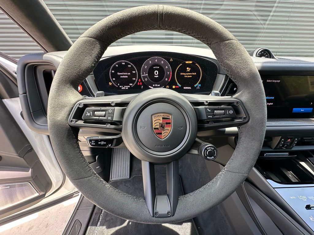 Thumbnail: 2025 Porsche  - 19