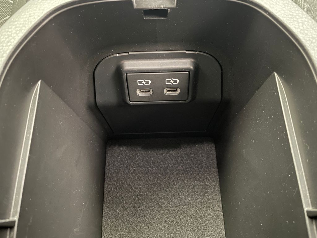 2024 Toyota RAV4 XLE 30