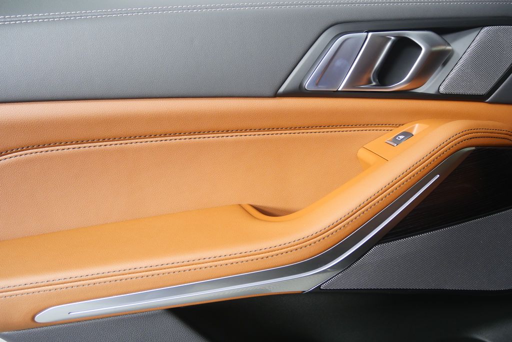 Thumbnail: 2026 BMW X5 - 13