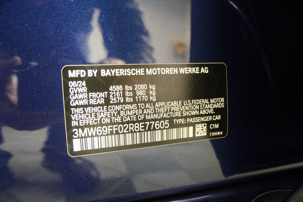 Thumbnail: 2024 BMW 3 Series - 31