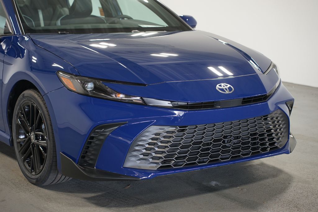 Thumbnail: 2026 Toyota Camry - 4