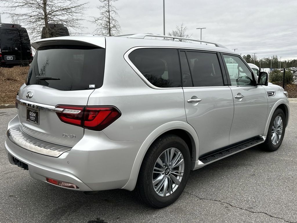 2019 INFINITI QX80 LUXE 8